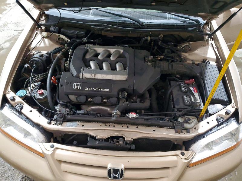Photo 11 from auction – 2002 HONDA ACCORD with VIN 1HGCG16522A027359