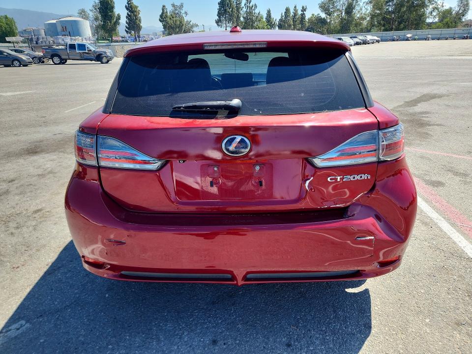 Photo 6 from auction – 2013 LEXUS CT with VIN JTHKD5BH5D2147436