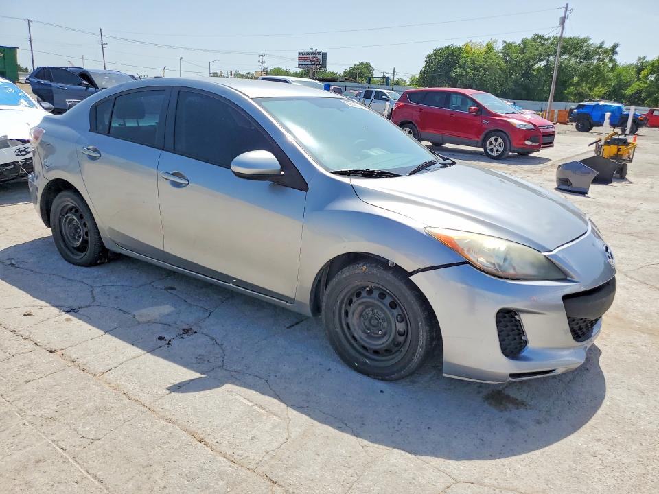 Photo 4 from auction – 2013 MAZDA 3 with VIN JM1BL1U70D1747532