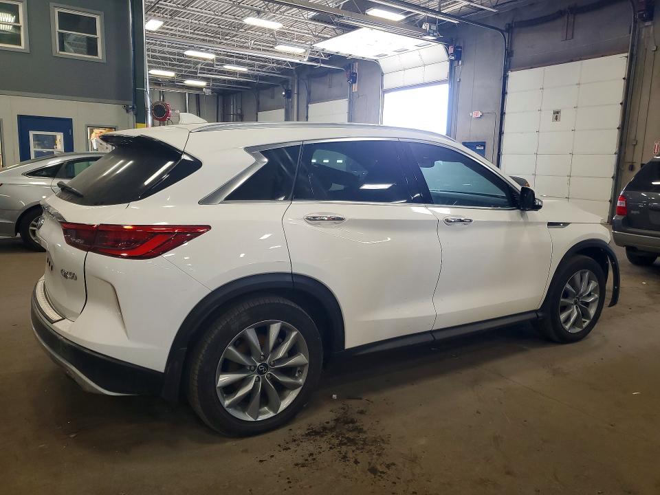 Photo 3 from auction – 2021 INFINITI QX50 with VIN 3PCAJ5CB1MF124524