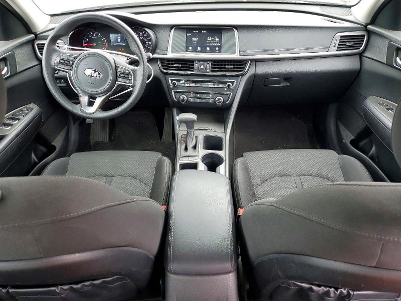 Photo 8 from auction – 2018 KIA OPTIMA with VIN 5XXGT4L30JG208432