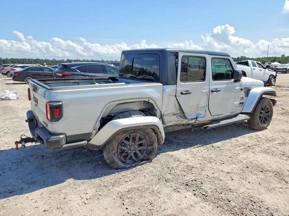 Photo 3 from auction – 2023 JEEP GLADIATOR with VIN 1C6HJTAGXPL518663