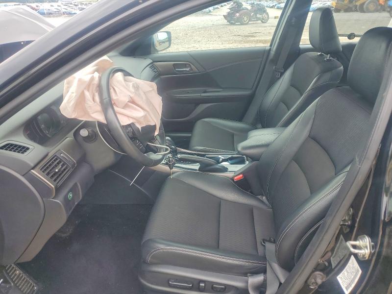 Photo 7 from auction – 2017 HONDA ACCORD with VIN 1HGCR2F53HA165307