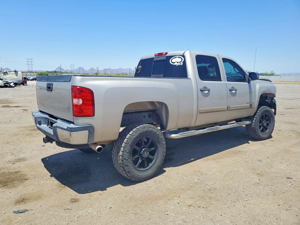 Photo 3 from auction – 2007 CHEVROLET SILVERADO with VIN 1GCHC23K17F522727