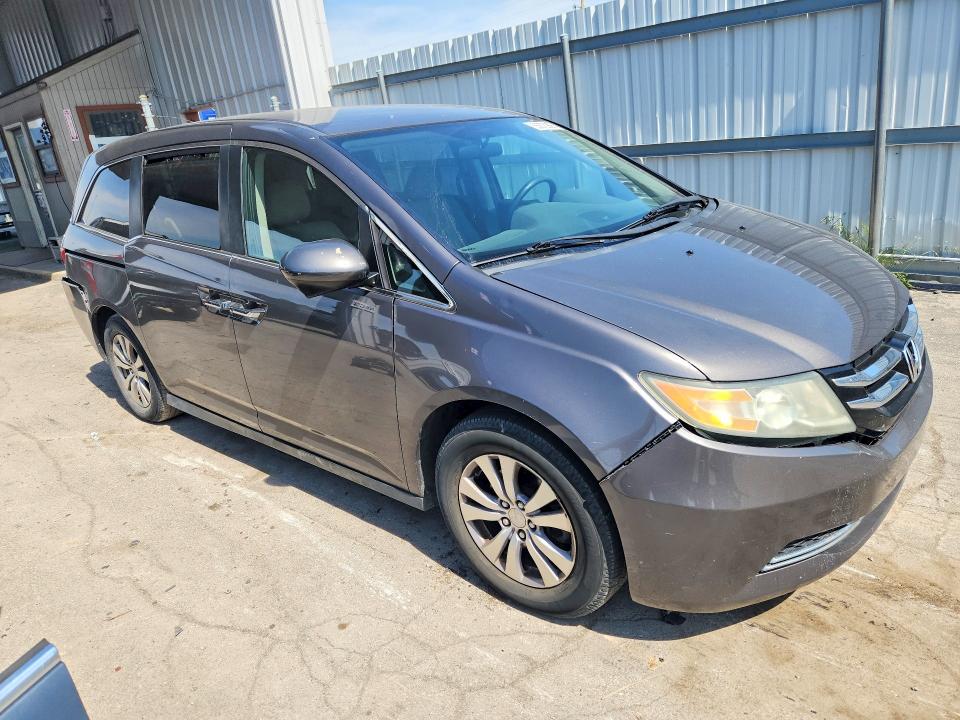 Photo 4 from auction – 2016 HONDA ODYSSEY with VIN 5FNRL5H32GB023270
