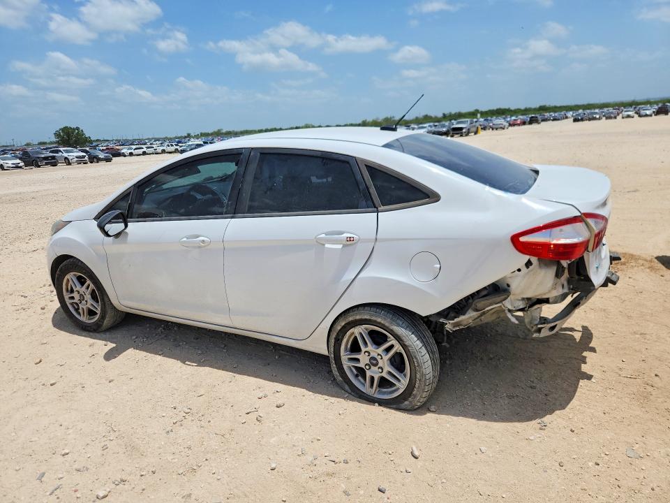 Photo 2 from auction – 2018 FORD FIESTA with VIN 3FADP4BJ8JM130171