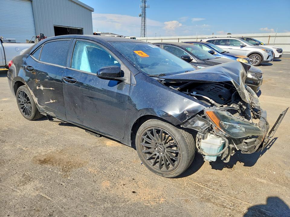 Photo 4 from auction – 2018 TOYOTA COROLLA with VIN 2T1BURHE0JC066251
