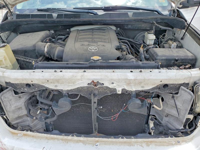 Photo 11 from auction – 2011 TOYOTA TUNDRA with VIN 5TFDM5F11BX026796