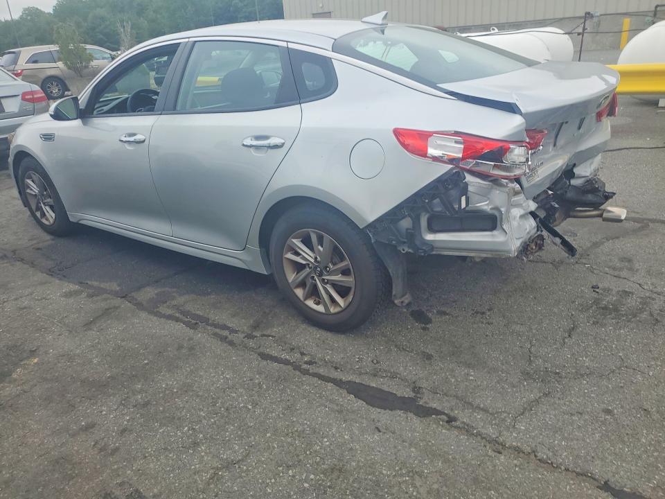 Photo 2 from auction – 2019 KIA OPTIMA with VIN 5XXGT4L3XKG284791