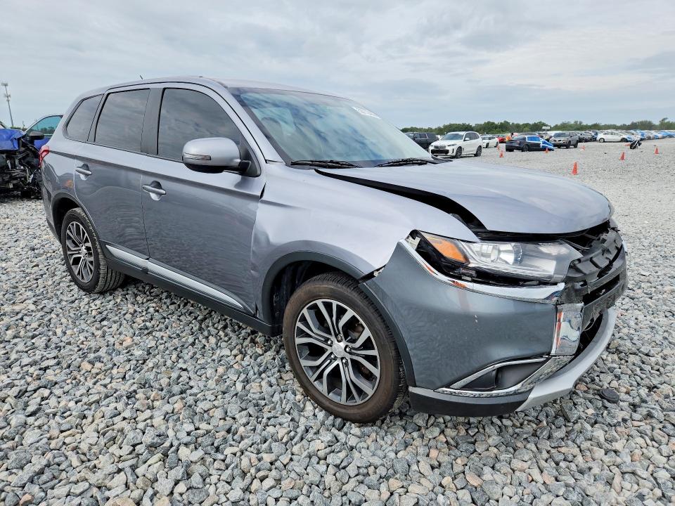 Снимка 4 от търг – 2016 MITSUBISHI OUTLANDER с VIN JA4AZ3A31GZ003199