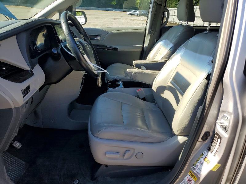 Photo 7 from auction – 2015 TOYOTA SIENNA with VIN 5TDYK3DC7FS632809