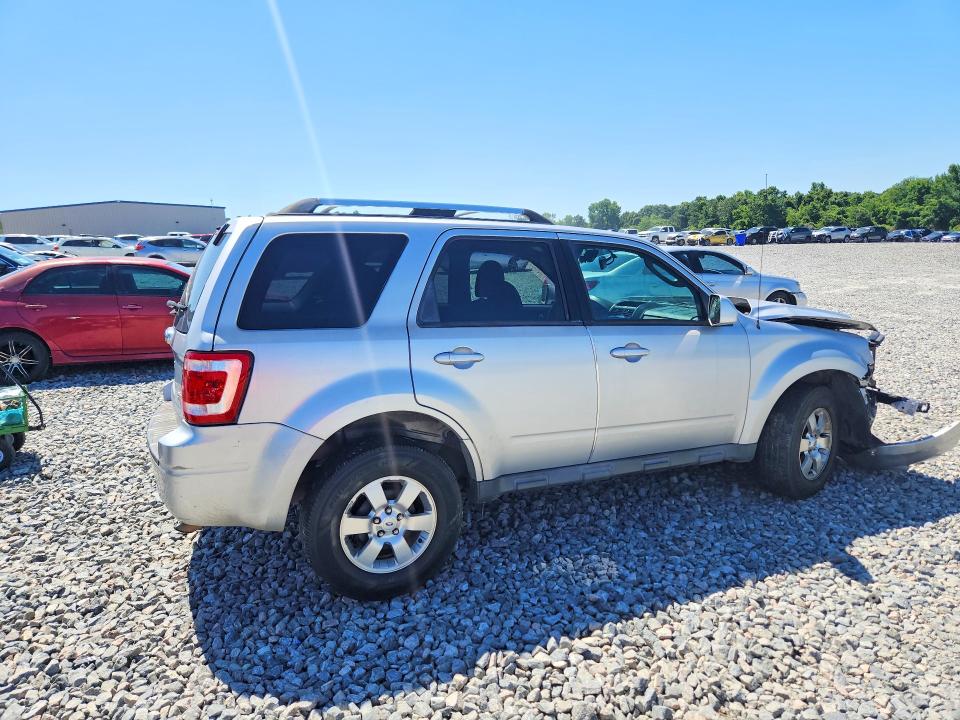 Photo 3 from auction – 2012 FORD ESCAPE with VIN 1FMCU9EG3CKB70126