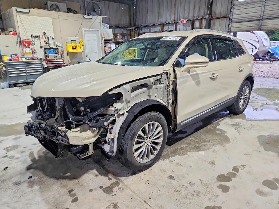 LINCOLN MKX 2016 with VIN 2LMTJ6KR3GBL32371 - Photo from auction