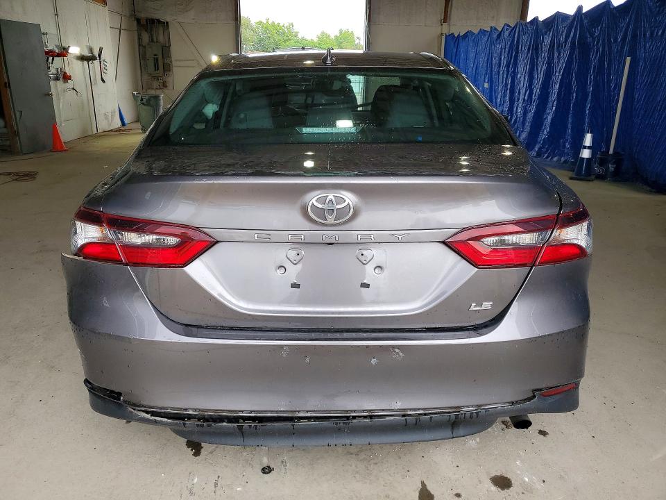 Photo 6 from auction – 2023 TOYOTA CAMRY with VIN 4T1C11AK8PU167737