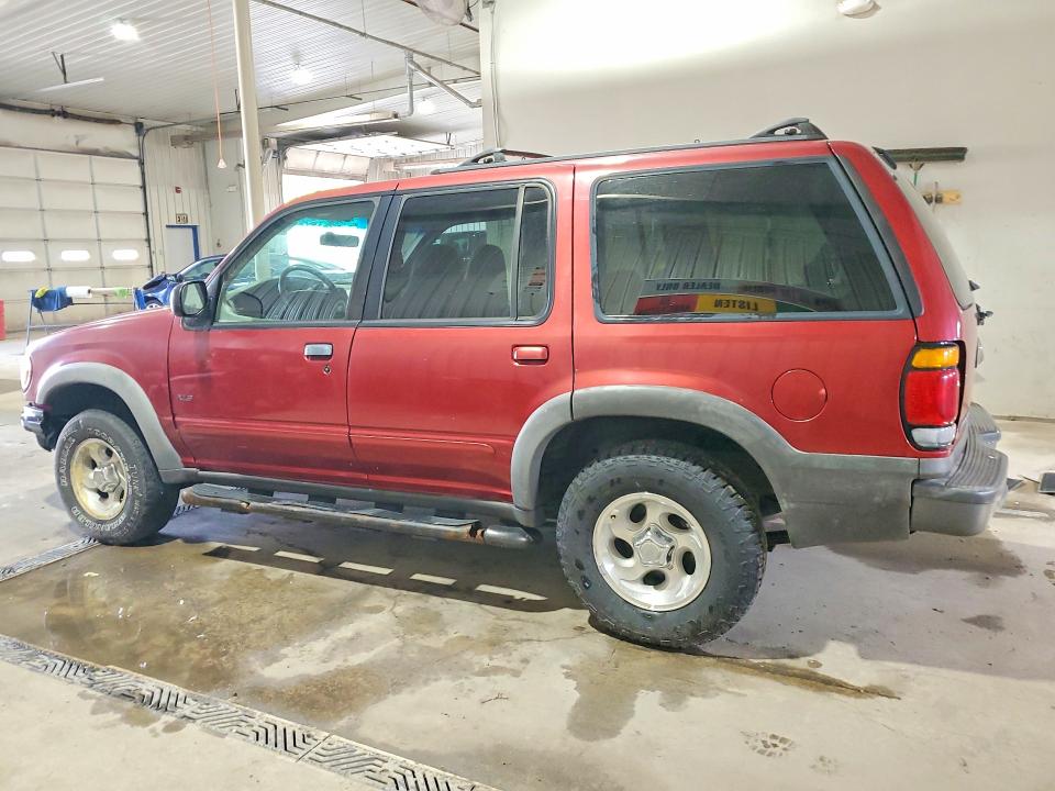 Foto 2 de la subasta – 2000 FORD EXPLORER con VIN 1FMZU72XXYZC29898