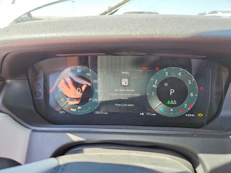 Photo 9 from auction – 2025 LAND ROVER RANGE ROVER VELAR with VIN SALYL2EX1SA807628
