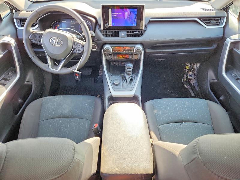 Photo 8 from auction – 2023 TOYOTA RAV4 HYBRID with VIN 2T3RWRFV3PW166337