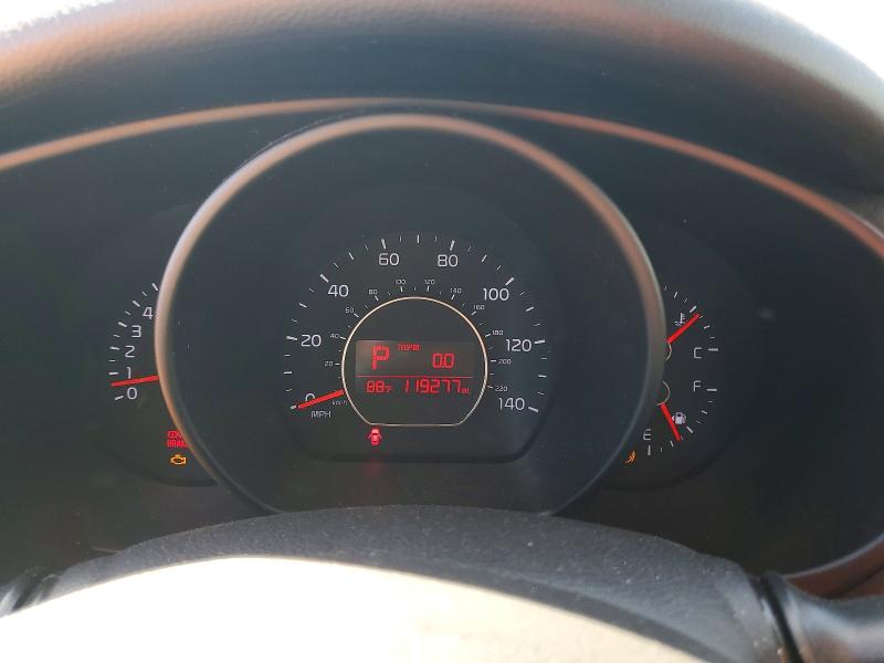 Photo 9 from auction – 2016 KIA SOUL with VIN KNDJN2A27G7273570