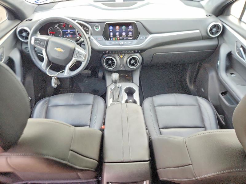 Photo 8 from auction – 2019 CHEVROLET BLAZER with VIN 3GNKBDRS8KS582611