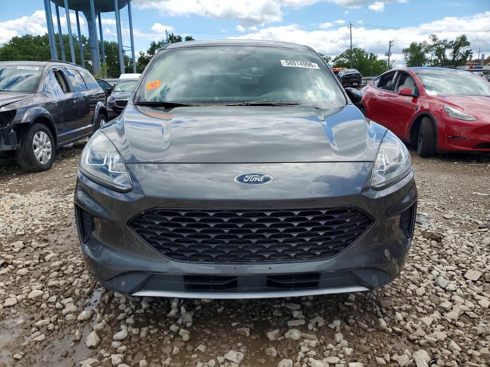 Photo 5 from auction – 2020 FORD ESCAPE with VIN 1FMCU9BZ8LUA25867