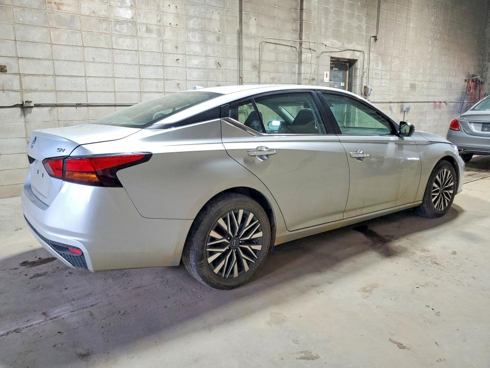 Photo 3 from auction – 2024 NISSAN ALTIMA with VIN 1N4BL4DV4RN390720