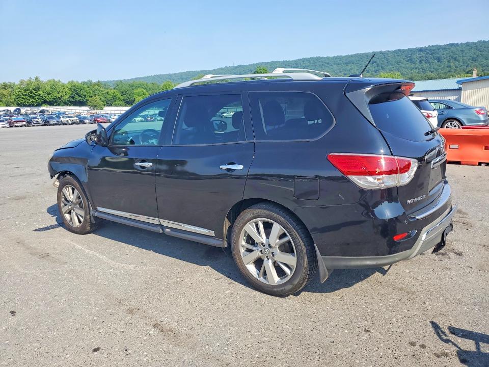 Photo 2 from auction – 2014 NISSAN PATHFINDER with VIN 5N1AR2MM5EC715876