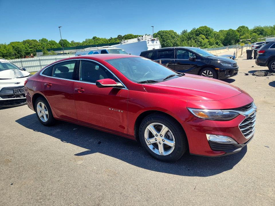 Photo 4 from auction – 2024 CHEVROLET MALIBU with VIN 1G1ZD5ST7RF140744