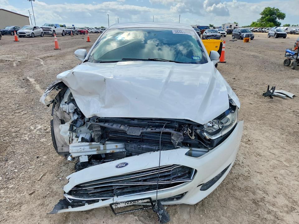 Photo 5 from auction – 2015 FORD FUSION with VIN 3FA6P0H99FR239814