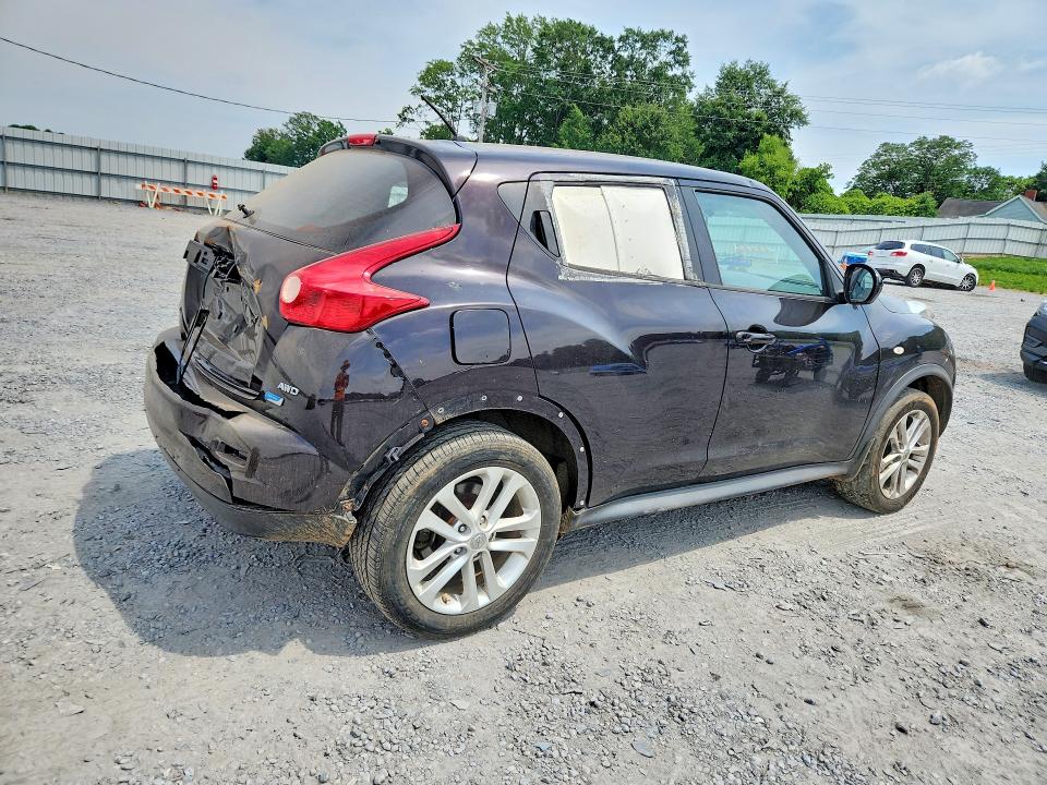 Снимка 3 от търг – 2014 NISSAN JUKE с VIN JN8AF5MVXET484534