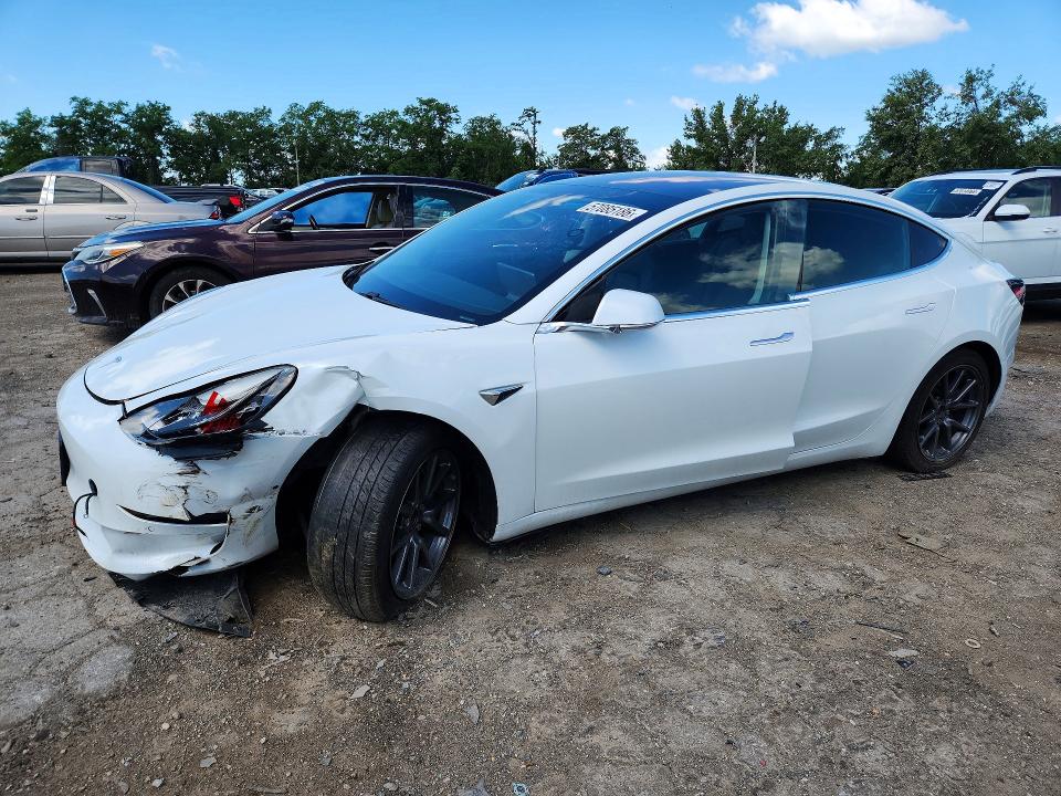 TESLA 3 2018 with VIN 5YJ3E1EA7JF162183 - Photo from auction
