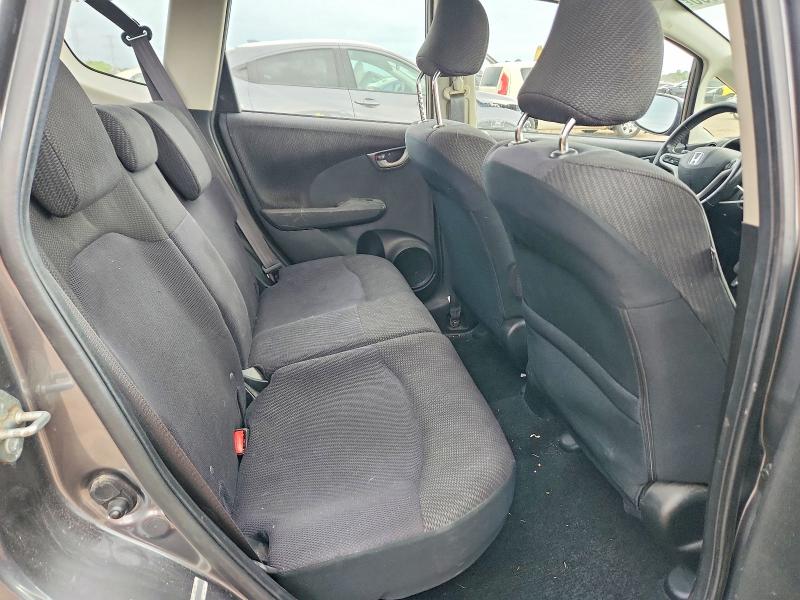 Photo 10 from auction – 2013 HONDA FIT with VIN JHMGE8H53DC073431