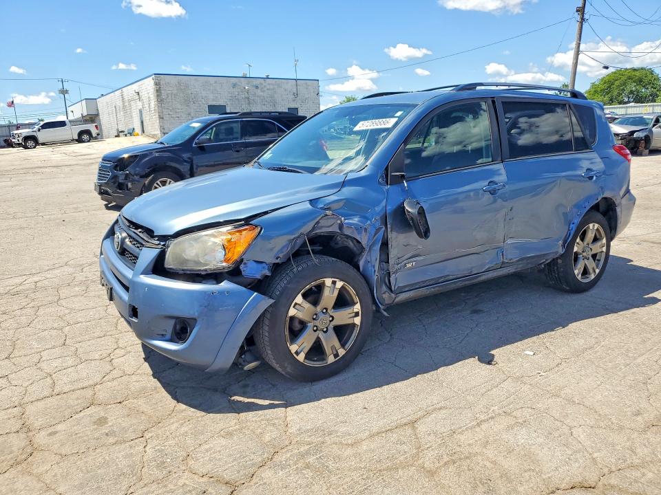 TOYOTA RAV4 2012 with VIN 2T3RF4DV9CW258911 - Photo from auction