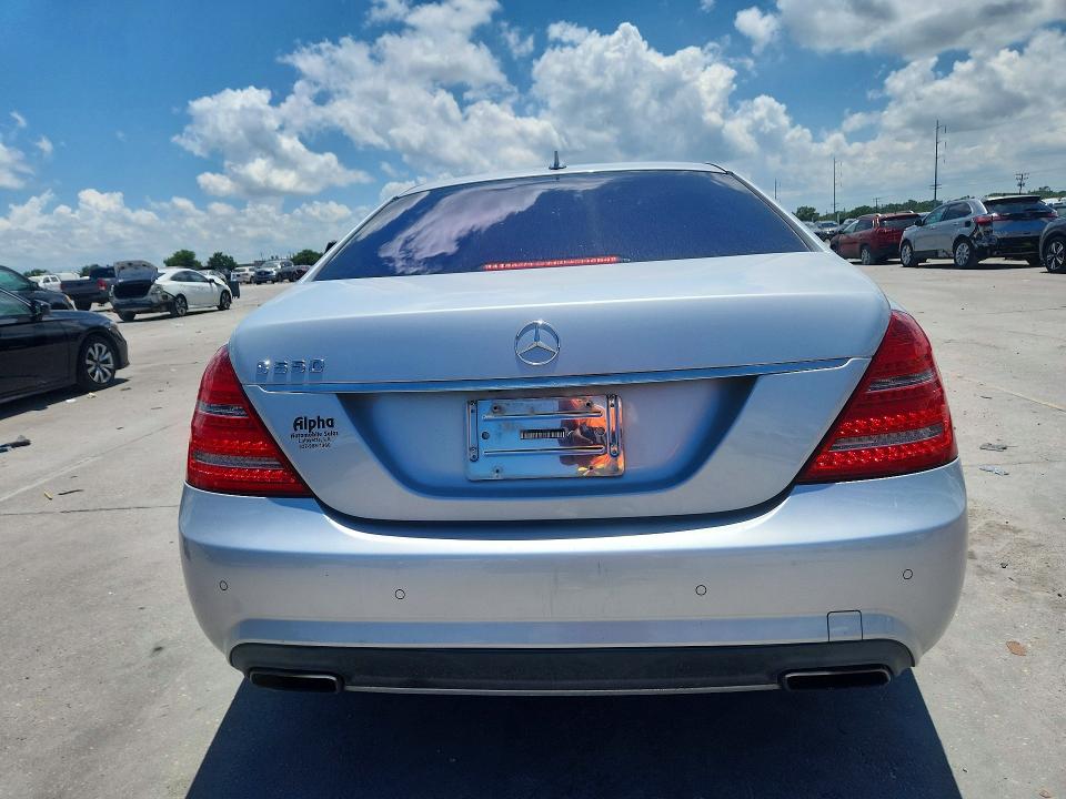 Photo 6 from auction – 2012 MERCEDES-BENZ S with VIN WDDNG7DB3CA432317