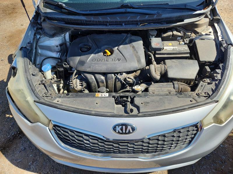 Photo 11 from auction – 2015 KIA FORTE with VIN KNAFK4A64F5425809