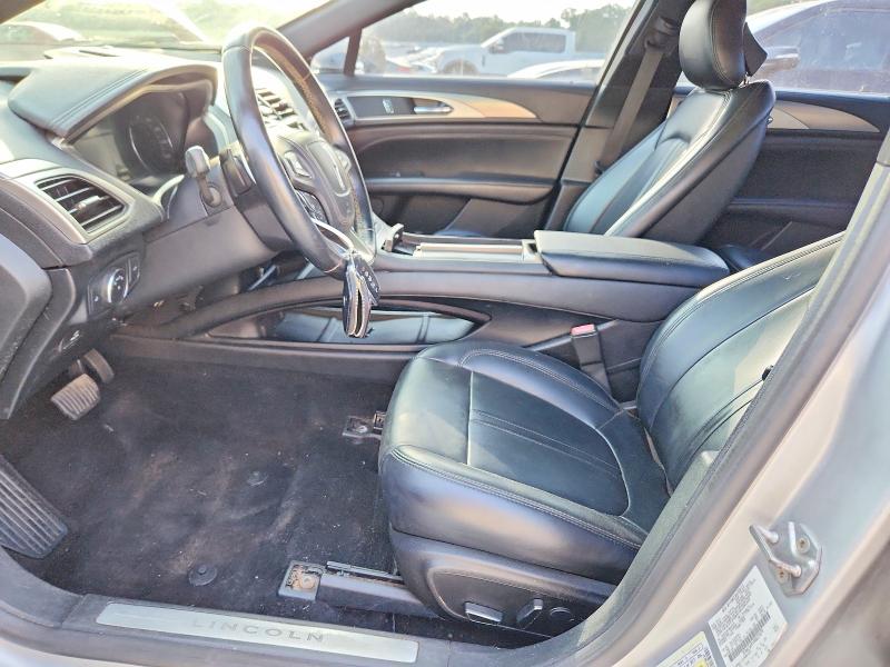 Photo 7 from auction – 2017 LINCOLN MKZ with VIN 3LN6L5A91HR627079