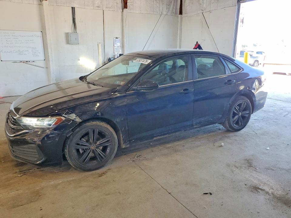 VOLKSWAGEN JETTA 2024 with VIN 3VW7M7BU6RM095876 - Photo from auction