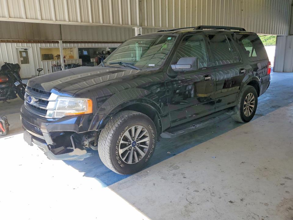 FORD EXPEDITION 2016 with VIN 1FMJU1JT2GEF53121 - Photo from auction