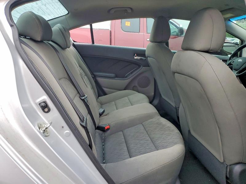 Photo 10 from auction – 2015 KIA FORTE with VIN KNAFK4A62F5408085