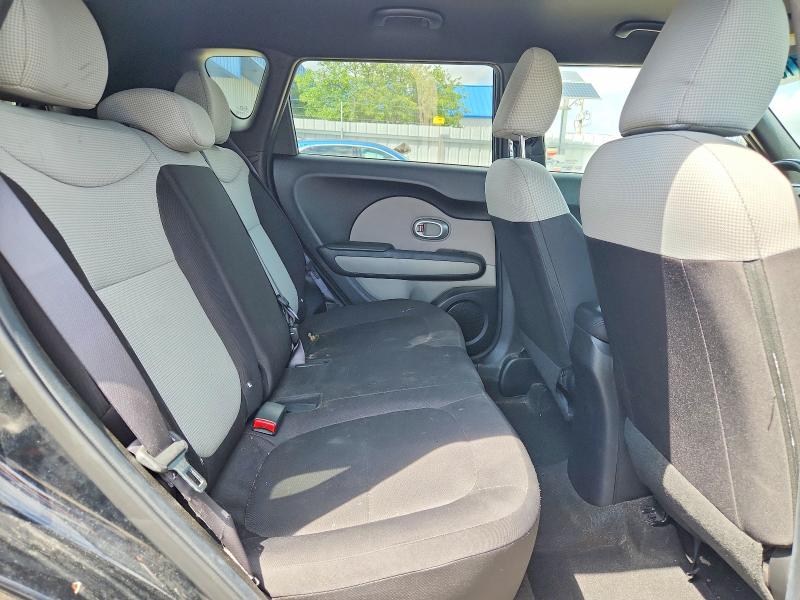 Photo 11 from auction – 2015 KIA SOUL with VIN KNDJN2A29F7118923