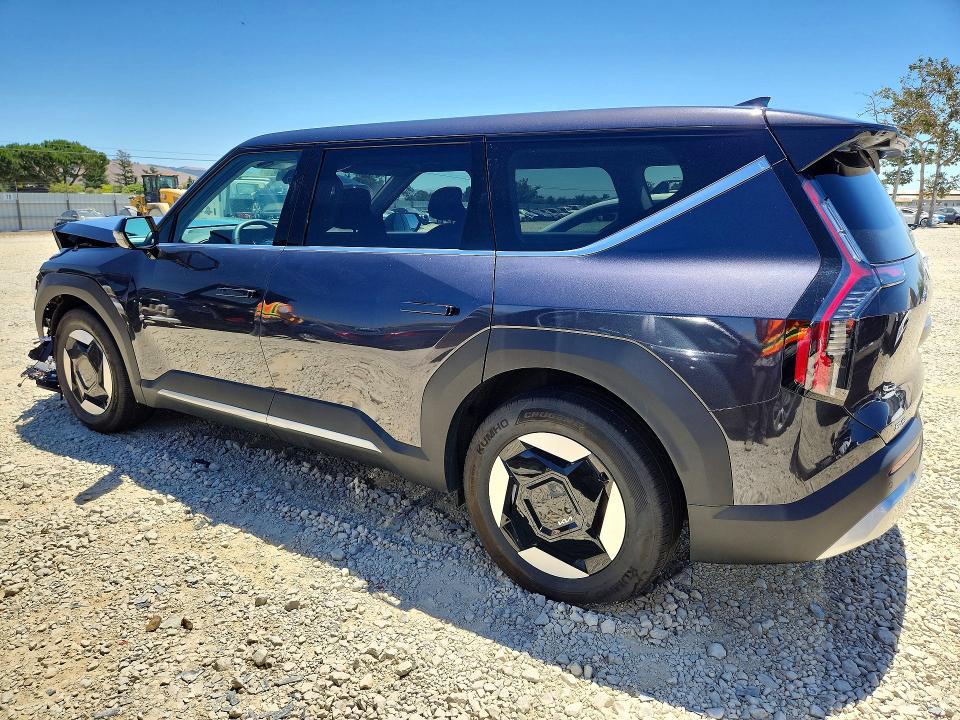 Photo 2 from auction – 2026 KIA EV9 with VIN 5XYAA5S26TG010690