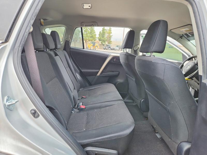 Photo 10 from auction – 2014 TOYOTA RAV4 with VIN JTMZFREV5EJ004626