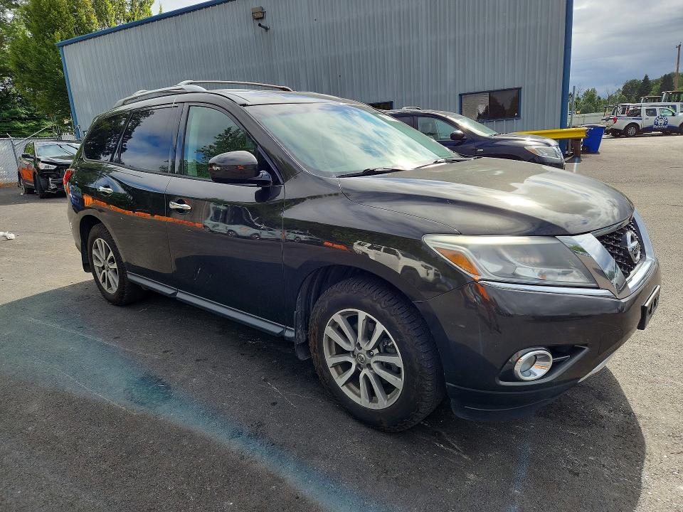Photo 4 from auction – 2015 NISSAN PATHFINDER with VIN 5N1AR2MM8FC653617