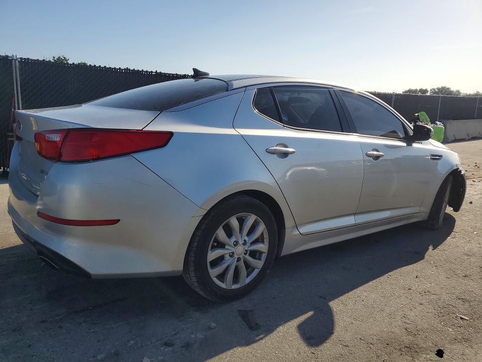 Photo 3 from auction – 2015 KIA OPTIMA with VIN 5XXGN4A77FG513305