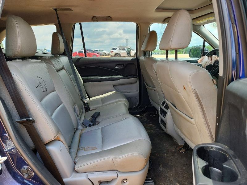 Photo 11 from auction – 2017 HONDA PILOT with VIN 5FNYF5H52HB044710