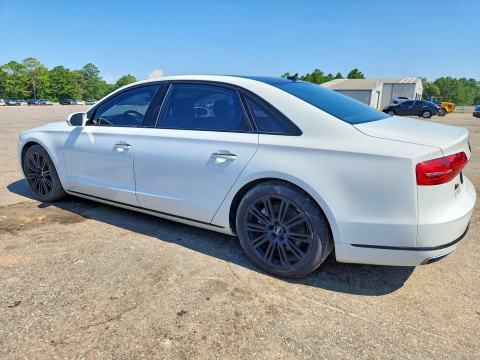 Photo 2 from auction – 2016 AUDI A8 with VIN WAU34AFD2GN010783