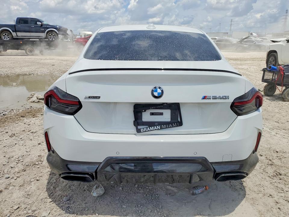 Photo 6 from auction – 2023 BMW M240XI with VIN 3MW53CM02P8D62966