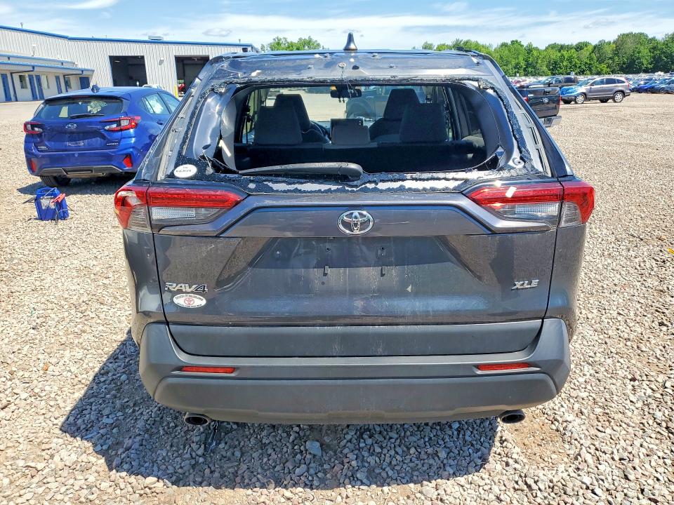 Photo 6 from auction – 2019 TOYOTA RAV4 with VIN JTMW1RFV1KD506933