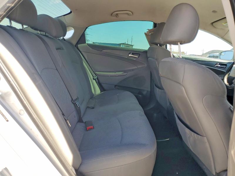 Photo 10 from auction – 2014 HYUNDAI SONATA with VIN 5NPEB4AC1EH942634