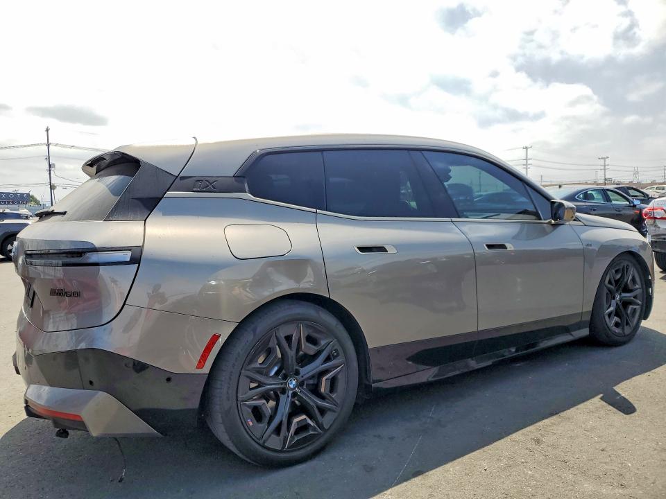 Photo 3 from auction – 2023 BMW IX with VIN WB533CF01PCM04541