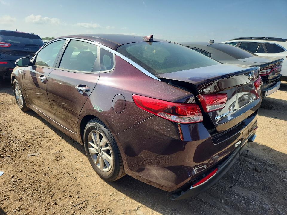 Photo 2 from auction – 2018 KIA OPTIMA with VIN 5XXGT4L30JG199506